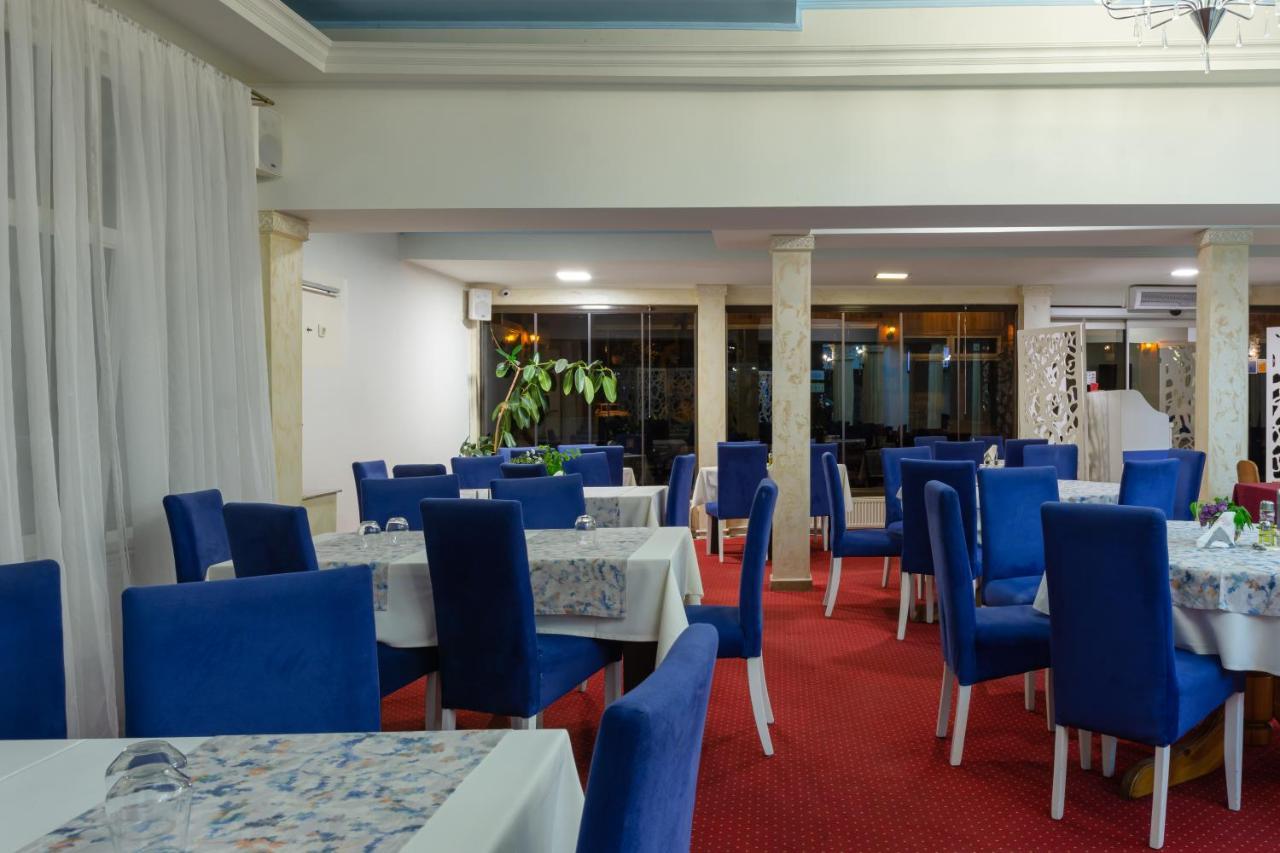 Hotel Grand เอโฟริเอนอร์ด ภายนอก รูปภาพ