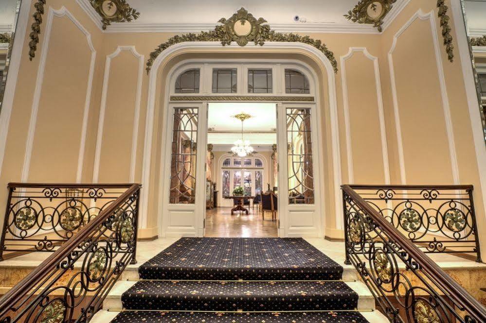 Hotel Grand เอโฟริเอนอร์ด ภายนอก รูปภาพ
