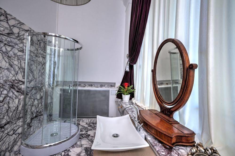Hotel Grand เอโฟริเอนอร์ด ภายนอก รูปภาพ