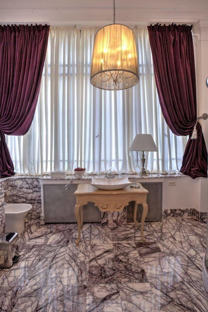 Hotel Grand เอโฟริเอนอร์ด ภายนอก รูปภาพ