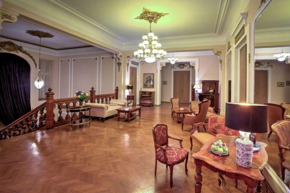 Hotel Grand เอโฟริเอนอร์ด ภายนอก รูปภาพ